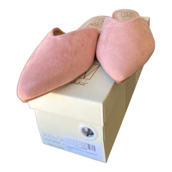 Women’s Pink Suede Mules Size 5. - Picture 4 of 9